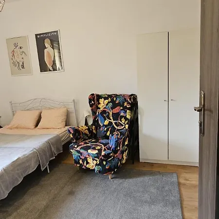 Vincent * גדינייה